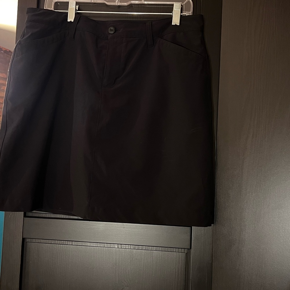 Eddie Bauer size 10 skort